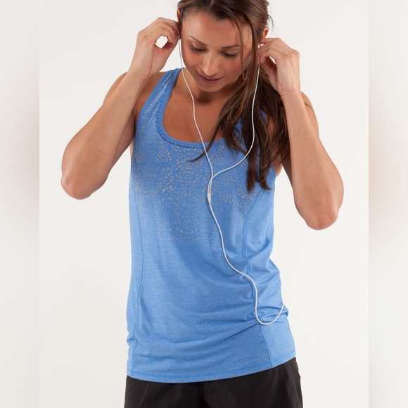 Lululemon Run Silver Bullet Sleeveless Tech Tank Top Running Ruffle Reflective 2 - Picture 3 of 11